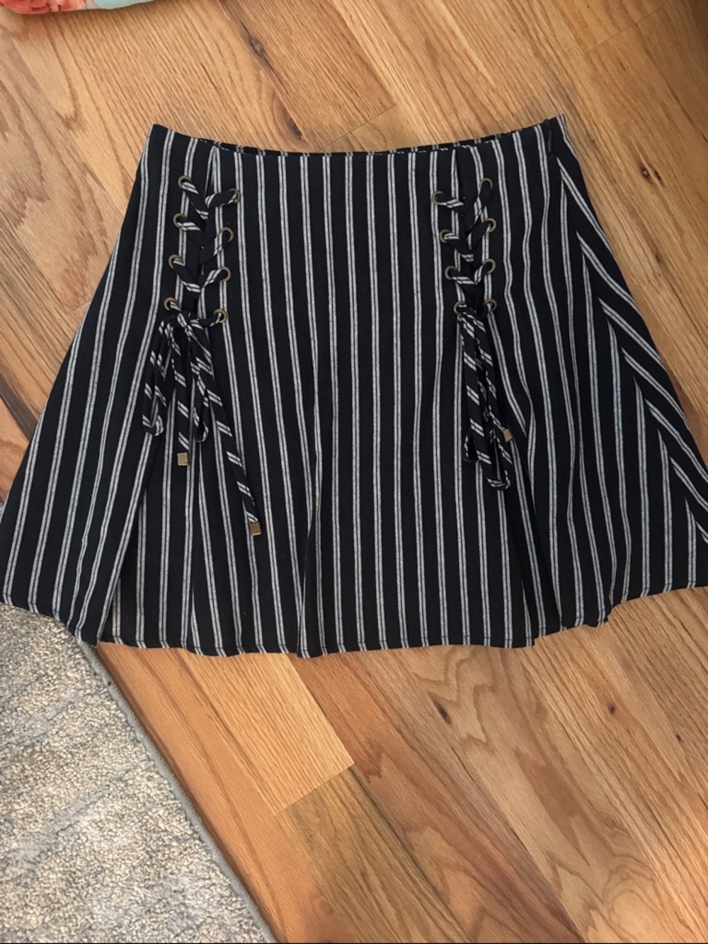 Striped Navy Lace-Up Flowy skirt - Women's